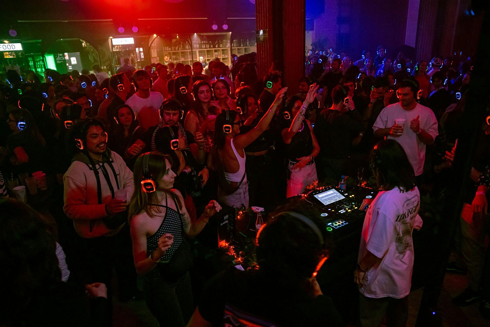 THE JUNCTION : Barcelona's Biggest Silent Disco Fest