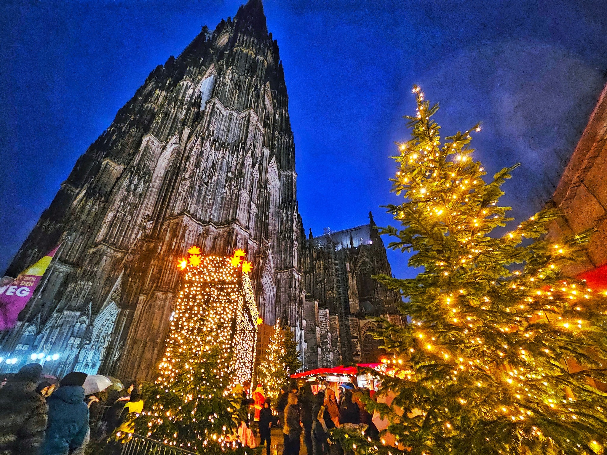Christmas Markets Hopping Weekend Day Tours from Amsterdam