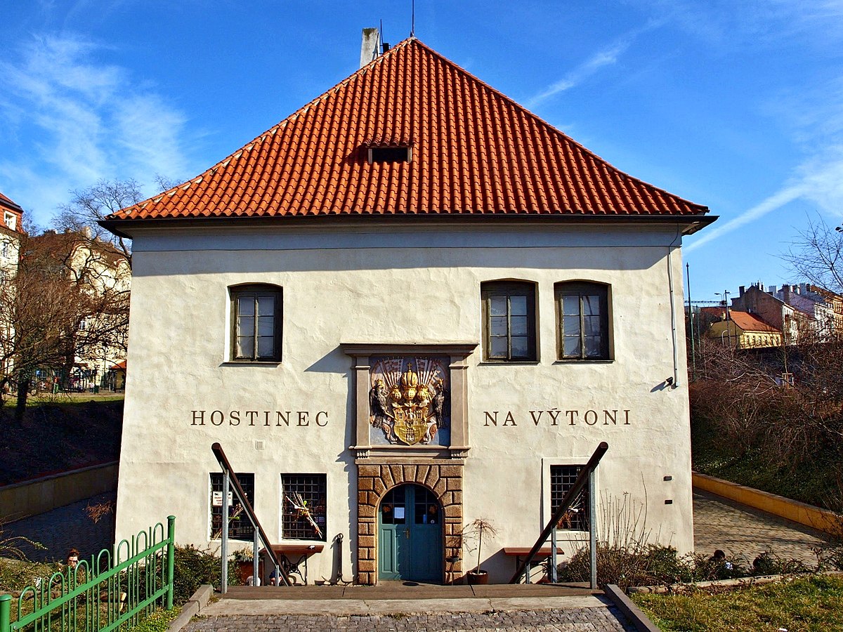 Pražská nábřeží č. 1 - Podskalí