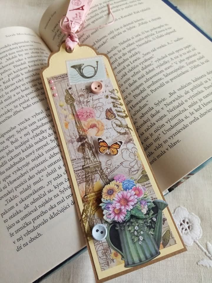 Tvorivý kurz: Scrapbooking - záložka do knihy