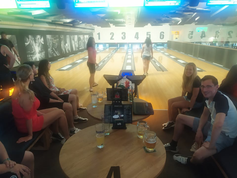 Bowling ( 9 část) s multisportkou i bez. (30/30) obsazeno