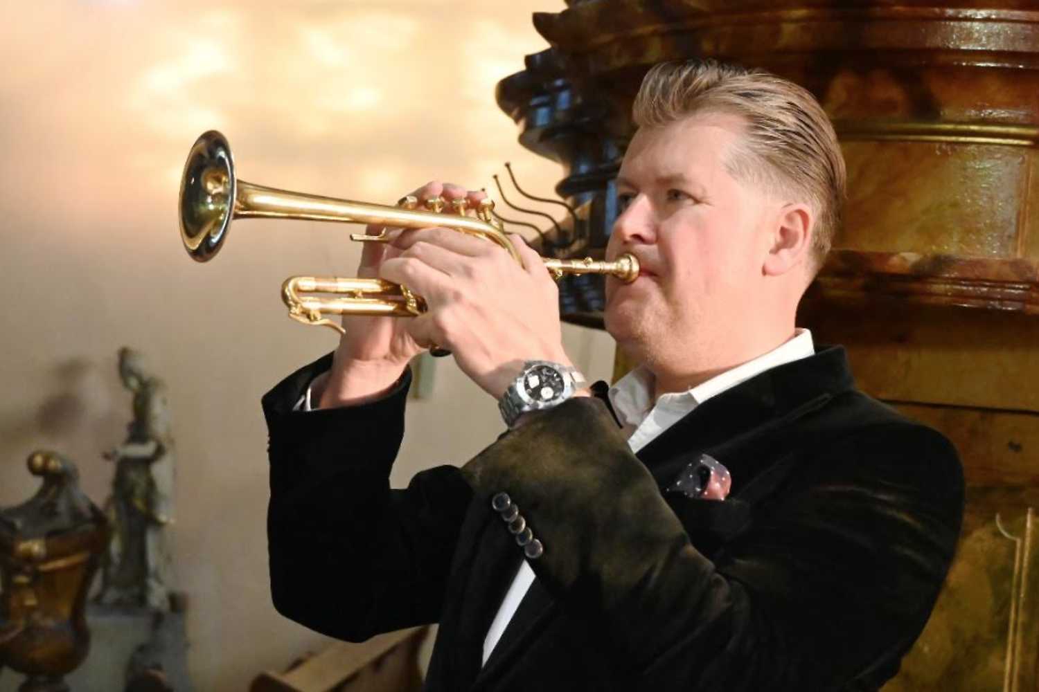 Jiří Houdek & Smyčcové kvarteto Heleny Jiříkovské