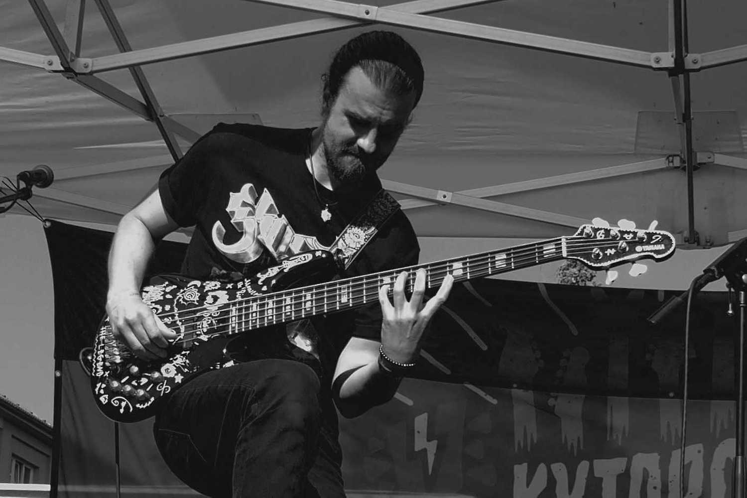 Funky basovej večírek