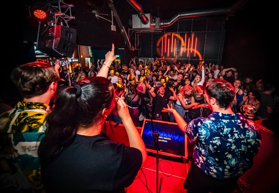 19.09. - KARAOKE DISCO BERLIN FLOOR 💘 ALL NIGHT - ⚡️THE HYPE IS REAL⚡️ @ WHYNOT PARTY