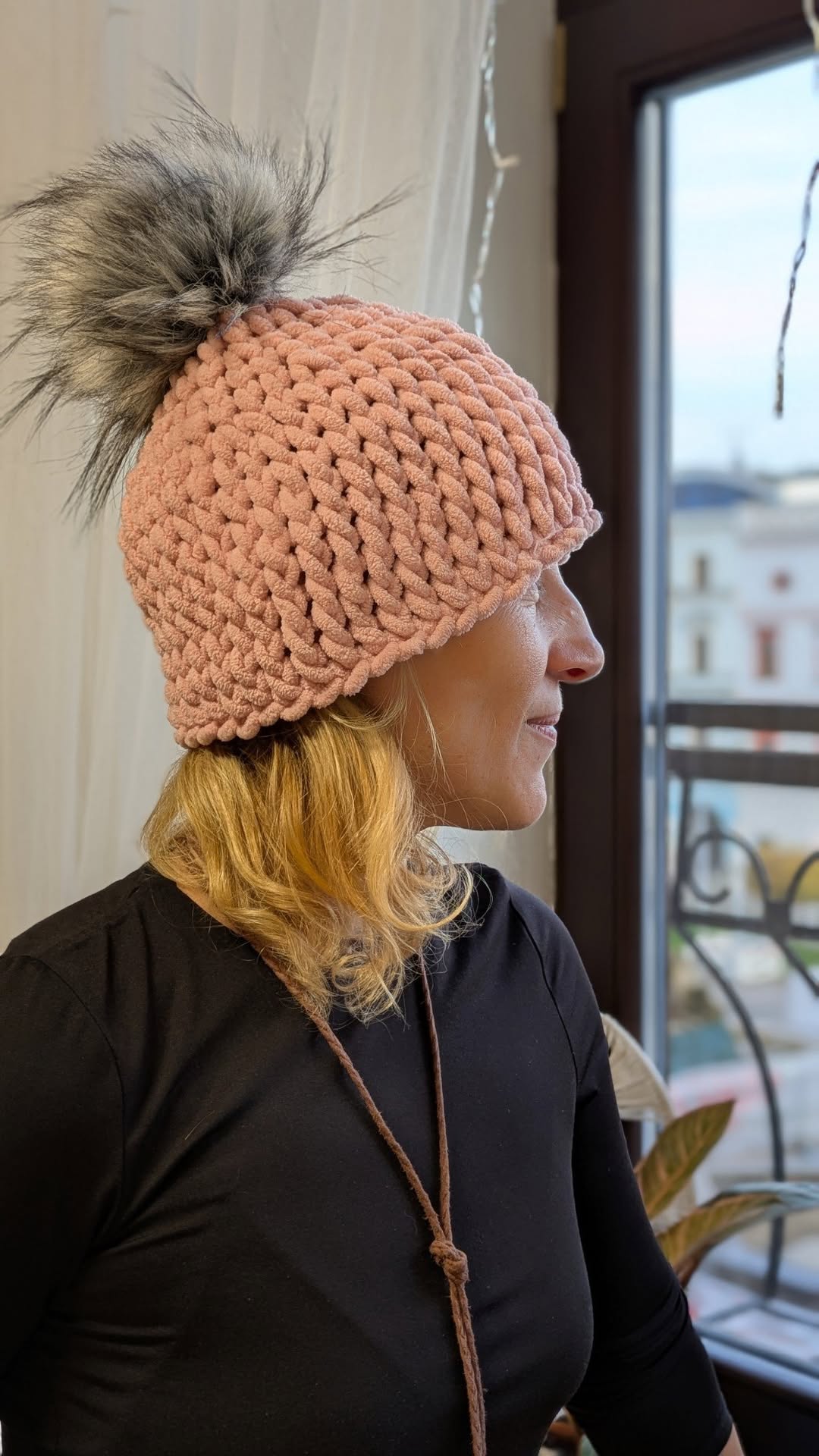 Mäkučká čiapka z vlny Puffy