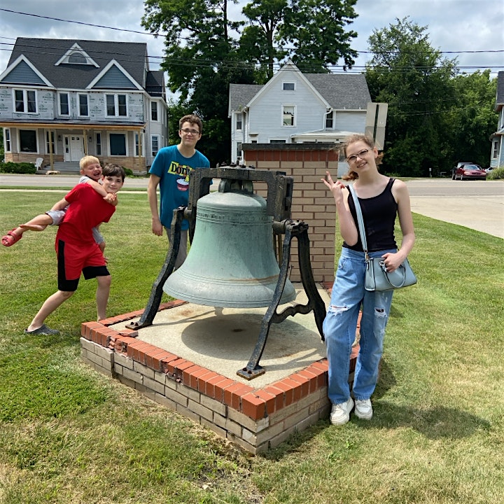 Royalty Themed App Based Scavenger Hunt in Salem by Wacky walks