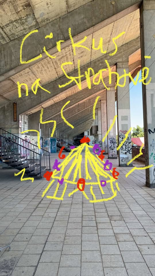 Poetický cirkus na Strahově