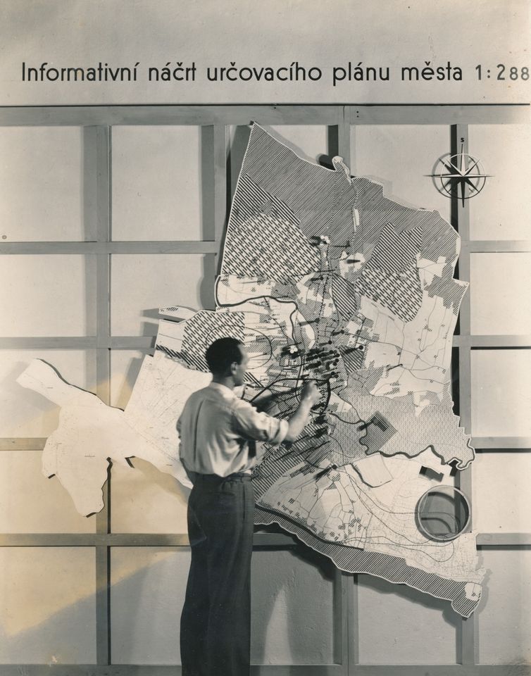 FRANTIŠEK KALIVODA. KALEIDOSKOP NEOBYČEJNÉHO ŽIVOTA