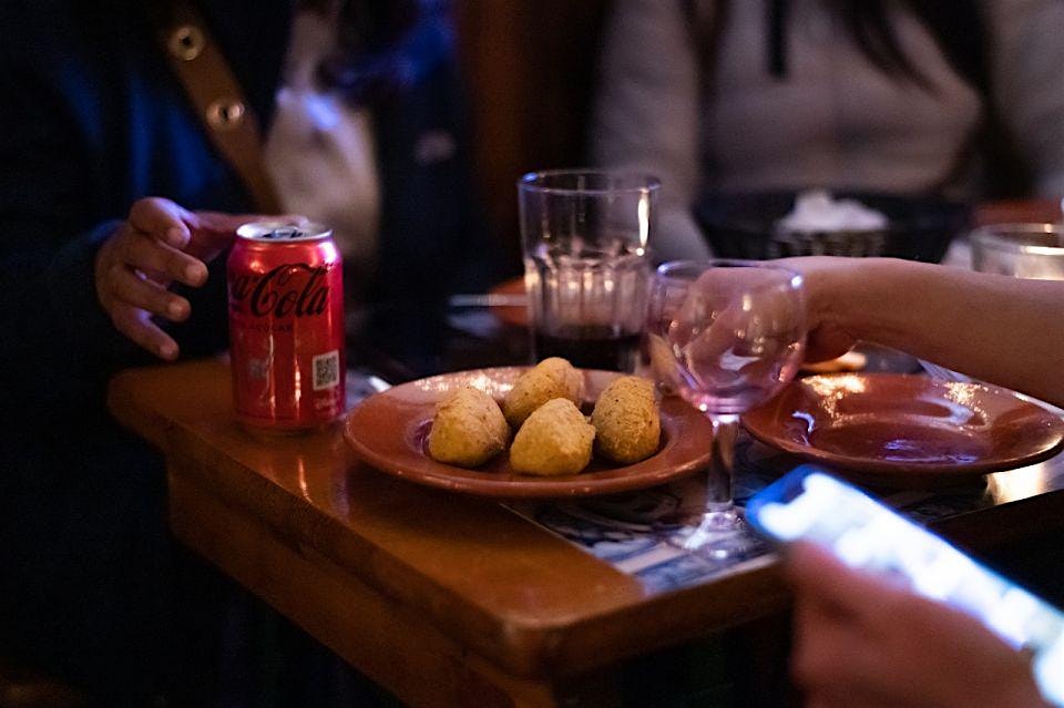 Food Tour: Portuguese wine & Tapas with Ginjinha Tasting