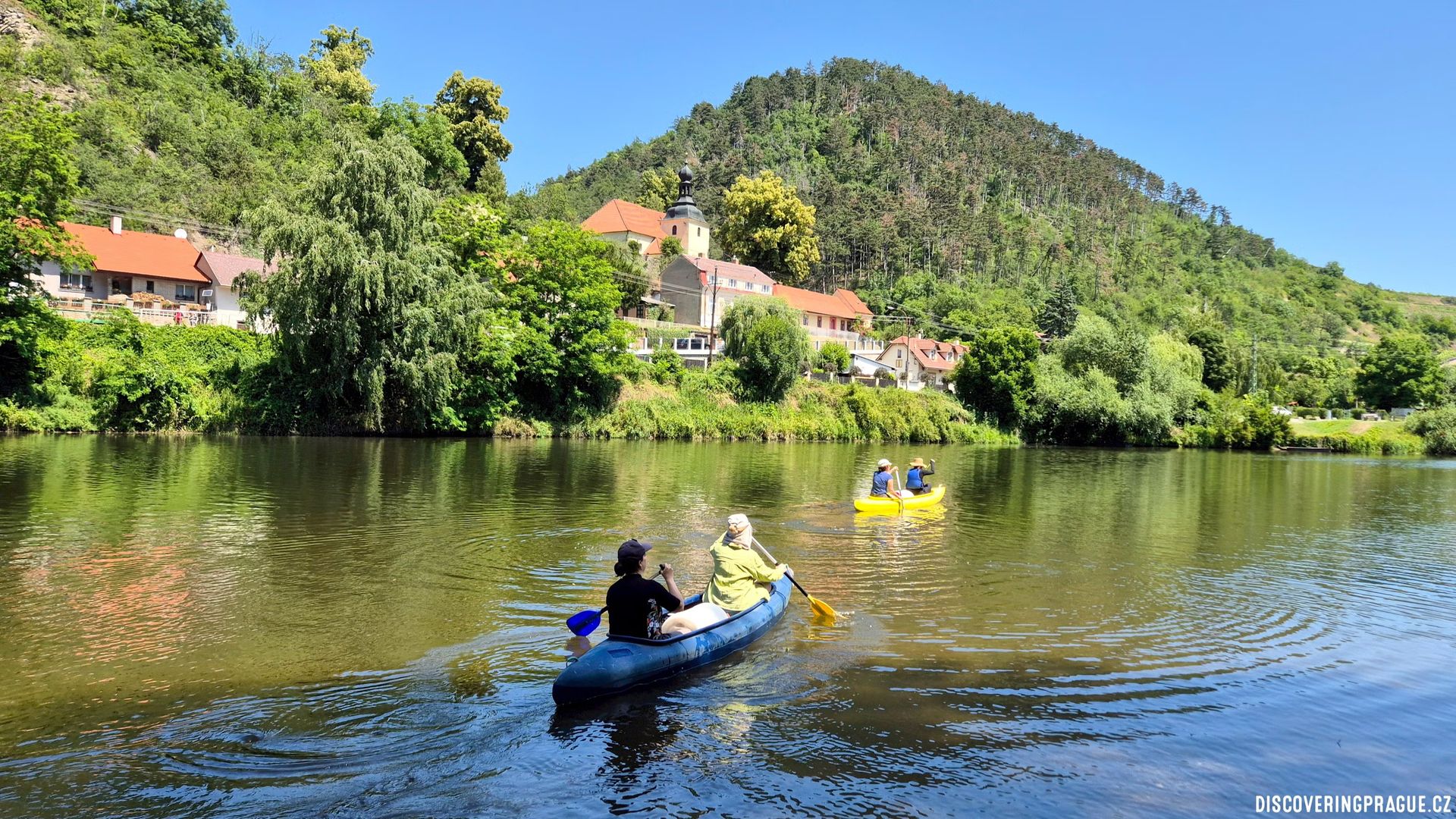 Let's canoe on Berounka!