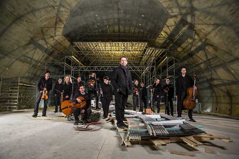 Orchestr Berg – Six Lights