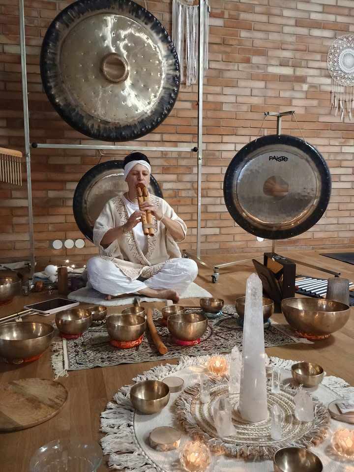 Gongová meditační koupel