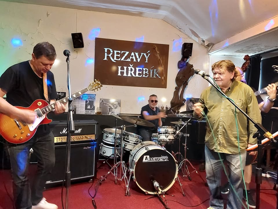 RCV8 - 5 let na scéně