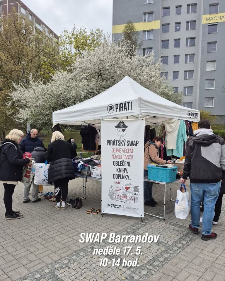 Barrandovský Pirátský SWAP –⁠⁠⁠⁠⁠⁠ Dejme věcem novou šanci
