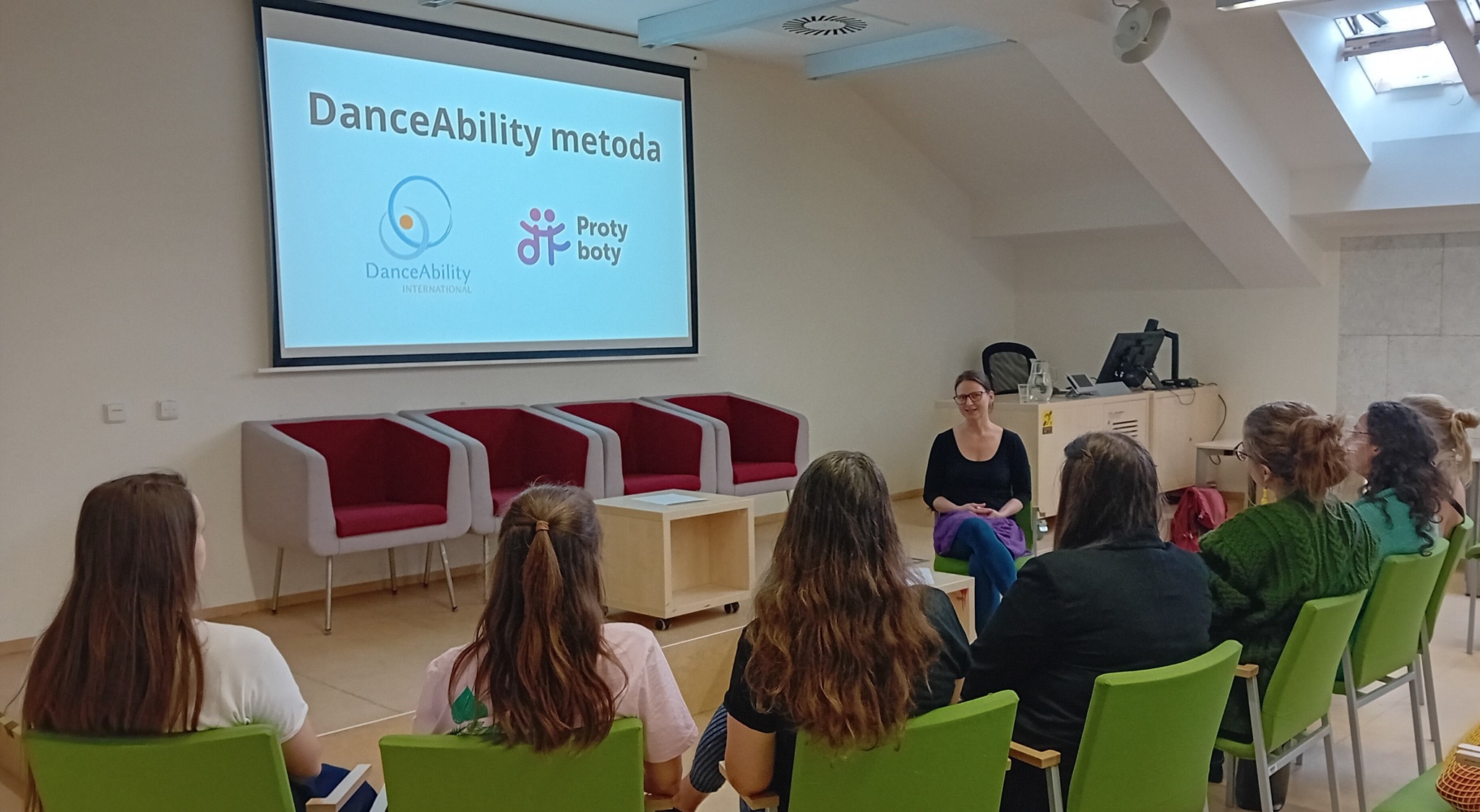 Přednáška o inkluzi prostřednictvím metody DanceAbility