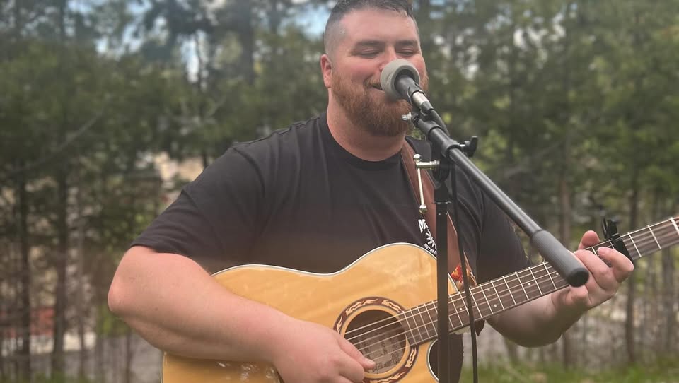 LIVE MUSIC: Gabriel John