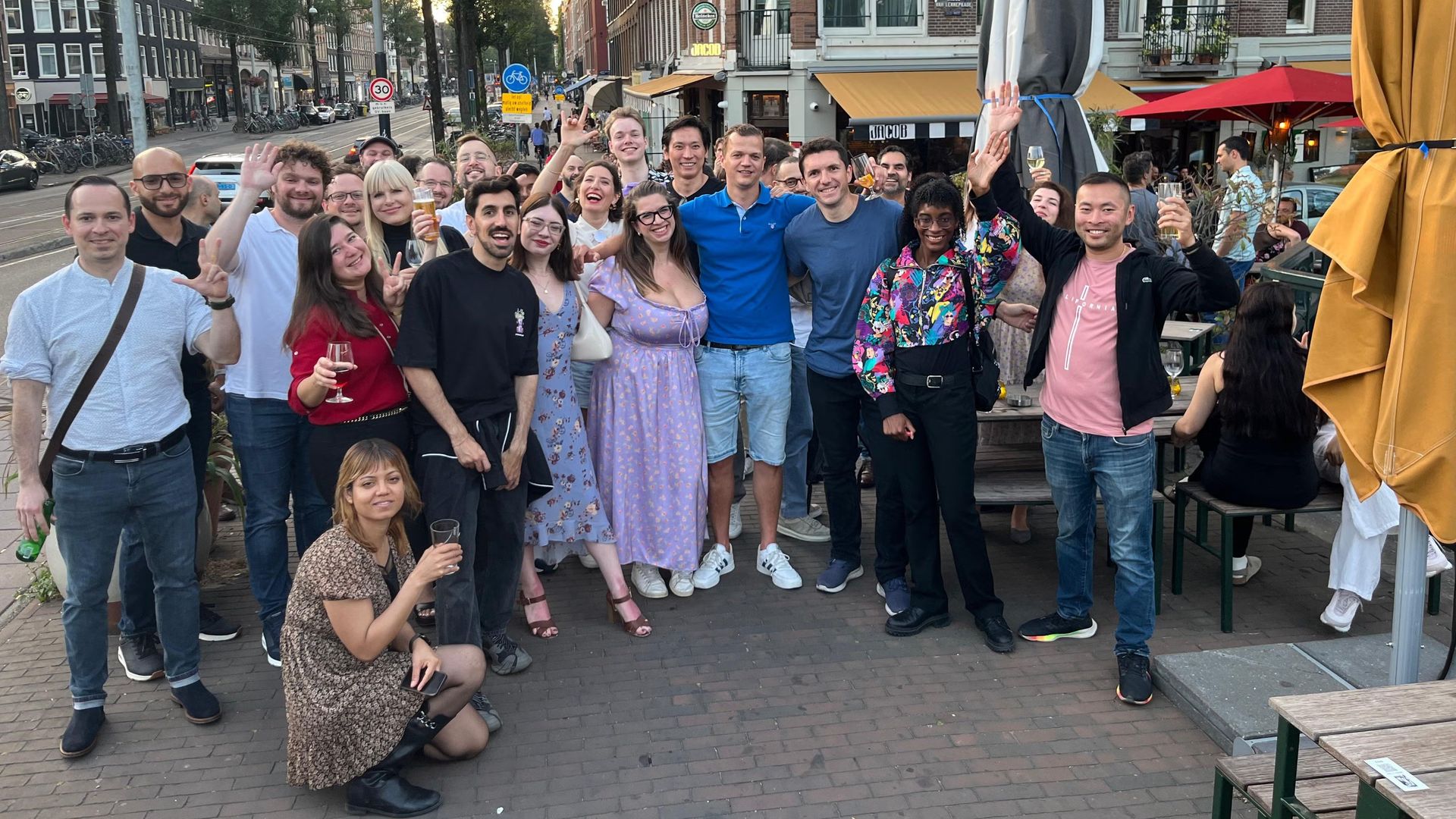 Midweek Crisis Drinks 🍹 Meet Fellow Expats & Make Friends (Oud-West)