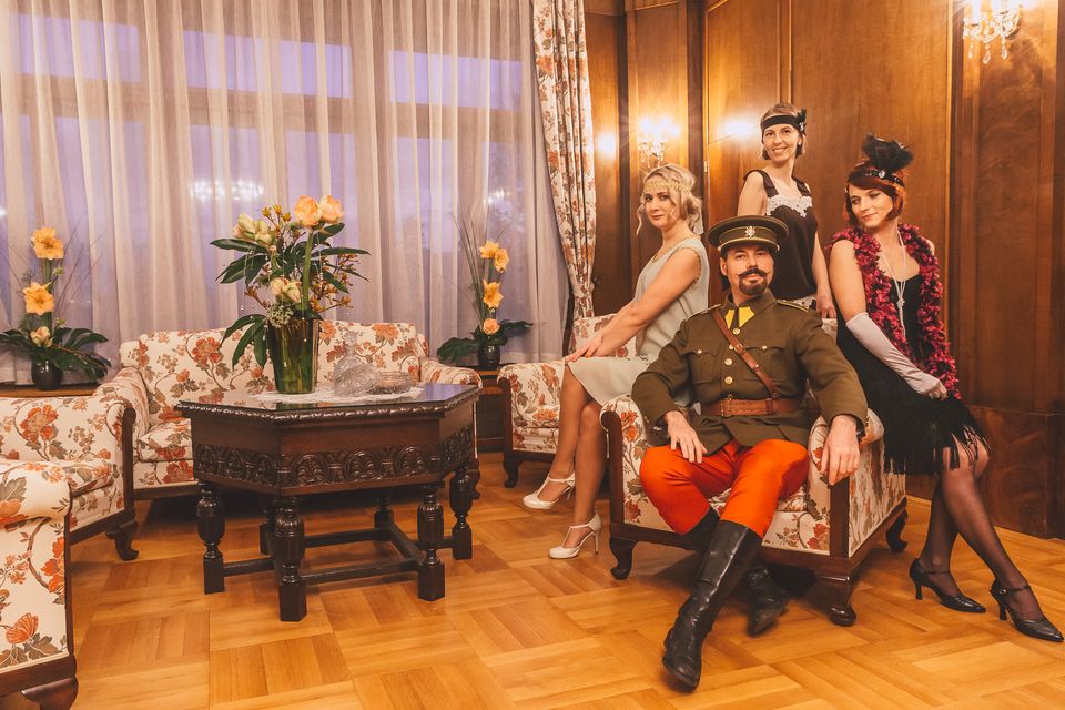 Divadelní představení "Partie krásného dragouna" v kulisách vily Stiassni