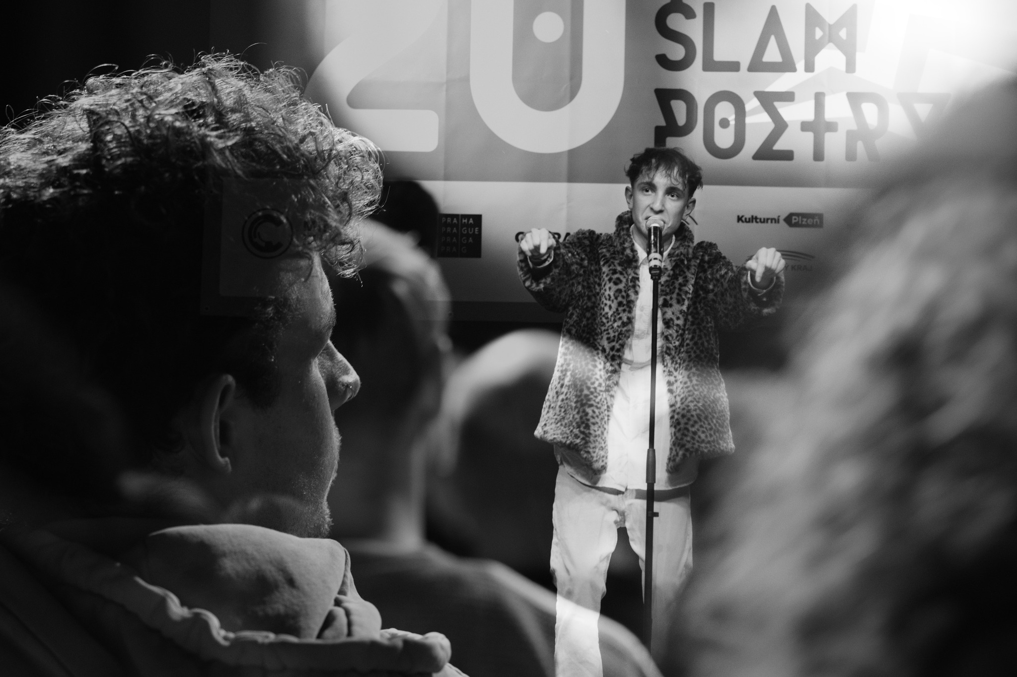 UŽ ZÍTRA: Slam poetry: VAŠEK Z AŠE SÓLO | BRNO, ArtBar | feat. Secret Guest!