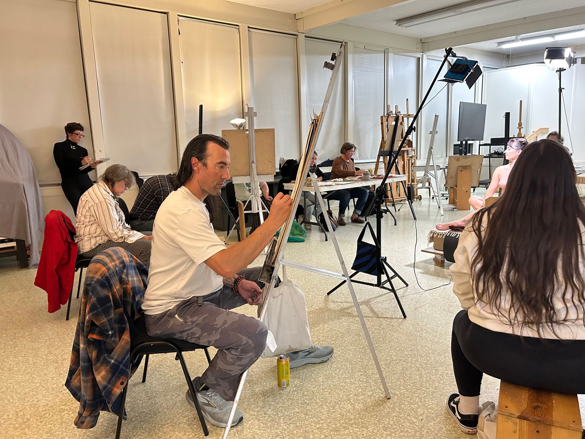 Drink and Draw in PDX:  Figure Drawing/happy hour