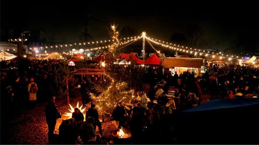 Desi Girls Winter Wonderland : Medieval Christmas Market at the RAW Compound