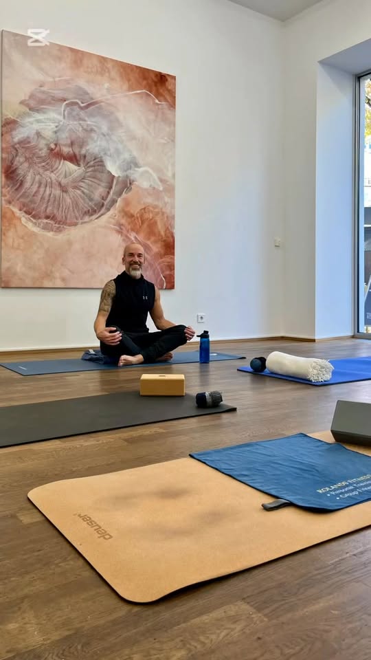 Yoga in der Galerie 🧘‍♂️
