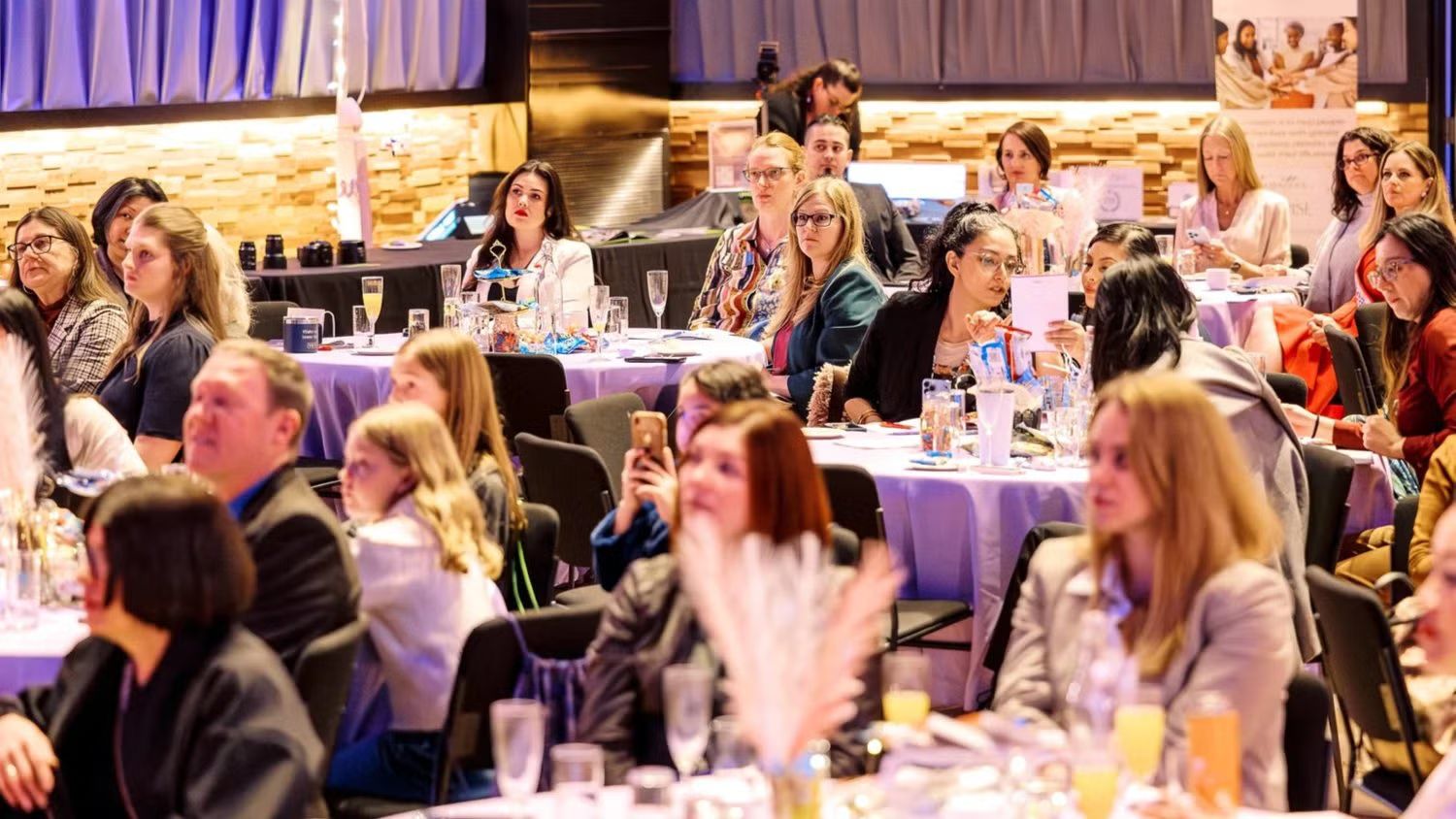 She Dares to Rise: Founder Talks