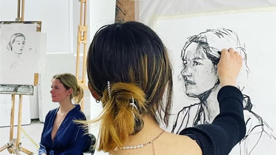 Life Model Drawing Amsterdam Centre