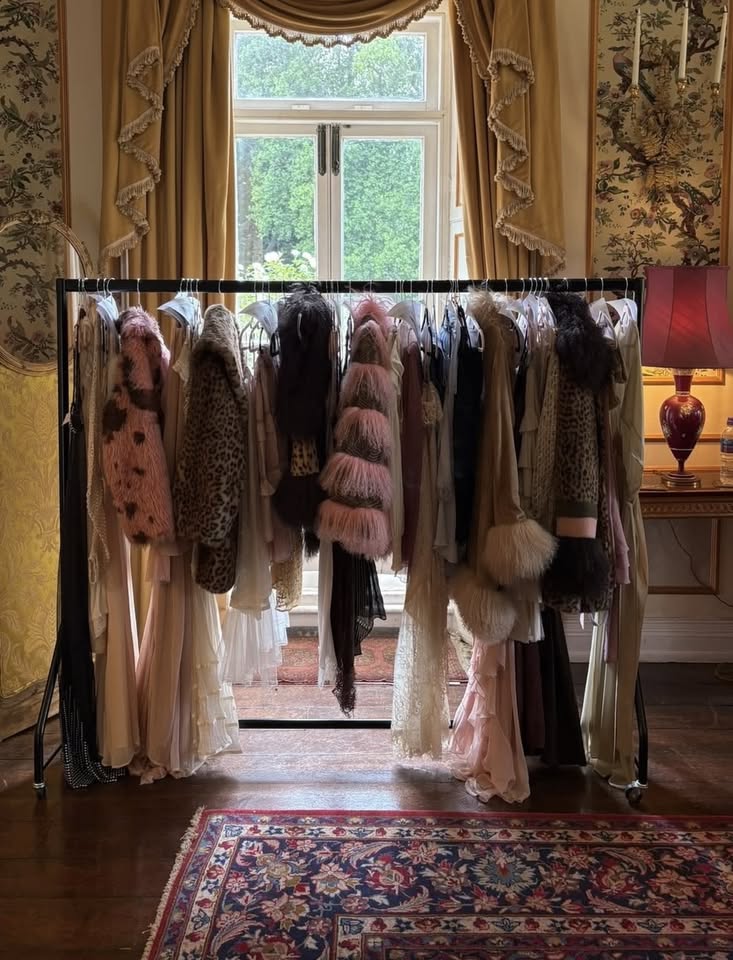 Closet sale - second hand pop-up🎀