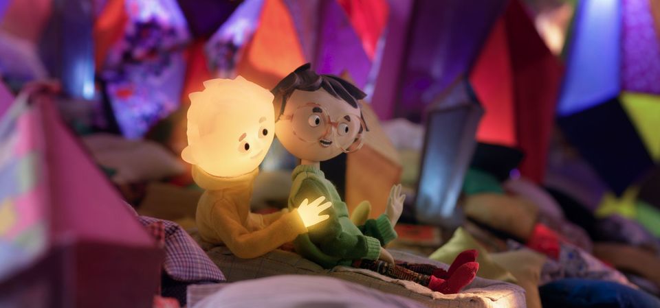 Pocity deťom: Tonko, Slávka a kúzelné svetlo