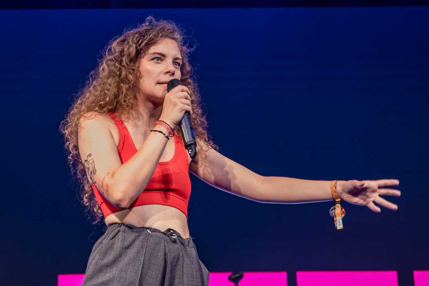 Slameři kradou – (Ne)autorská exhibice slam poetry