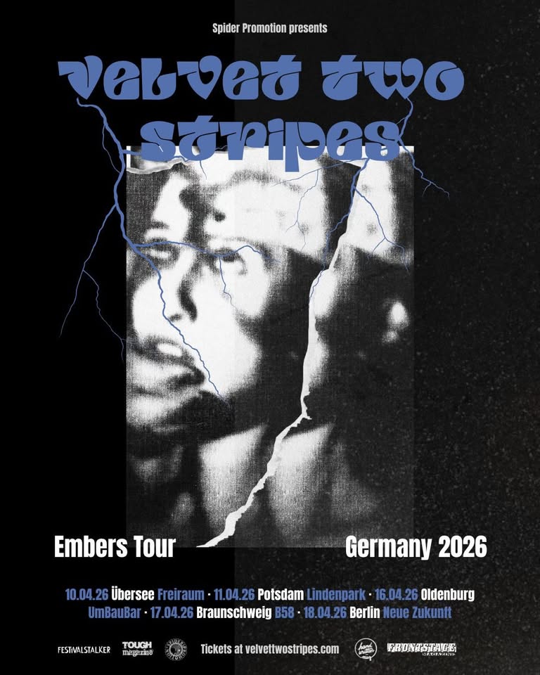 VELVET TWO STRIPES | NEUE ZUKUNFT - Berlin
