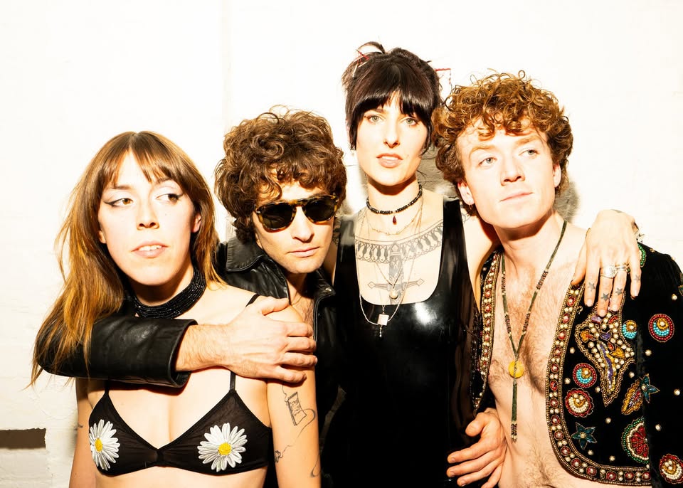 SKORTS (New York / post-psych, darkwave disco) + FLASYD (New York / punk, riot grrrl)