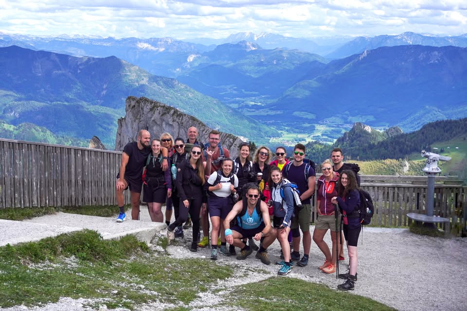 VíkendOFFka | Výstup na Zwölferhorn, kempování a první opékání buřtů | OTVÍRAČKA SEZÓNY