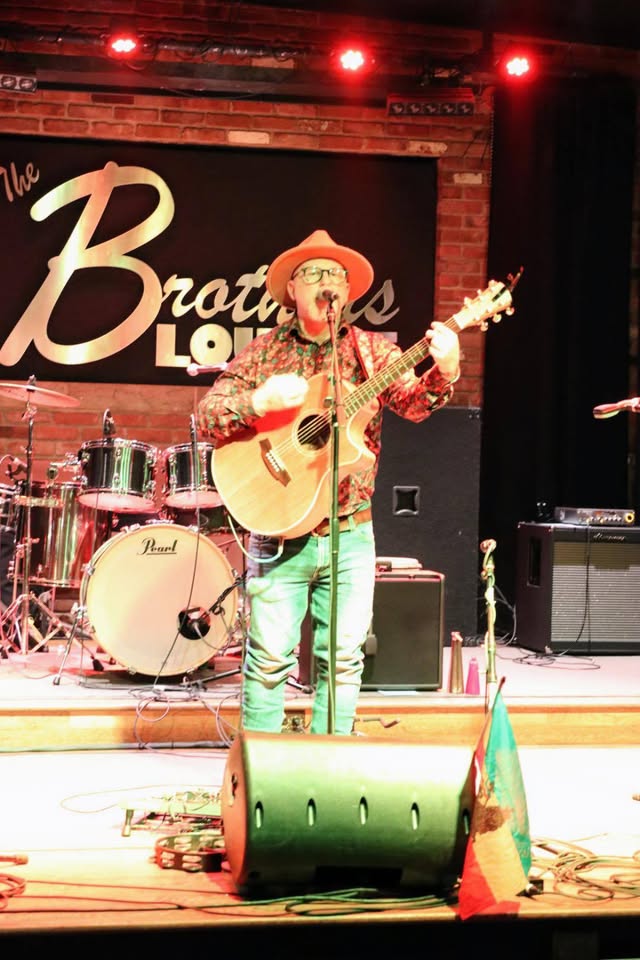 Ryan Hetrick - live at Tomorrow's Verse