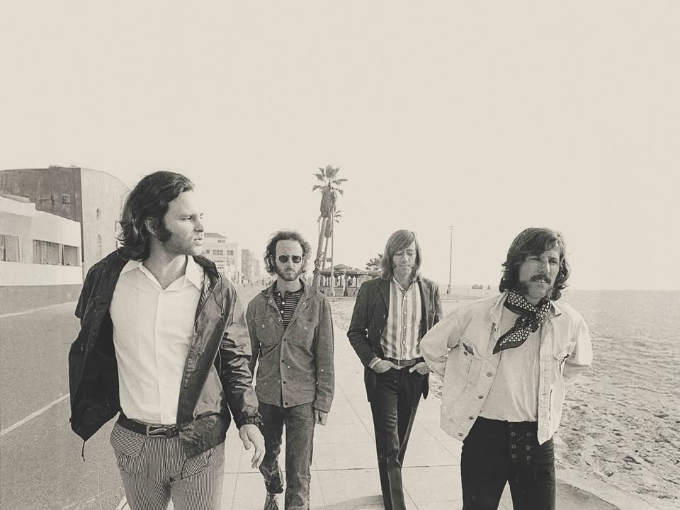04.12. ŠT 19:45 THE DOORS: WHEN YOU’RE STRANGE - premiéra v Nostalgii