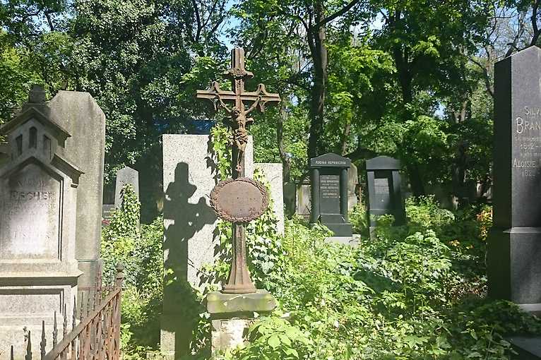 Vinohradský hřbitov