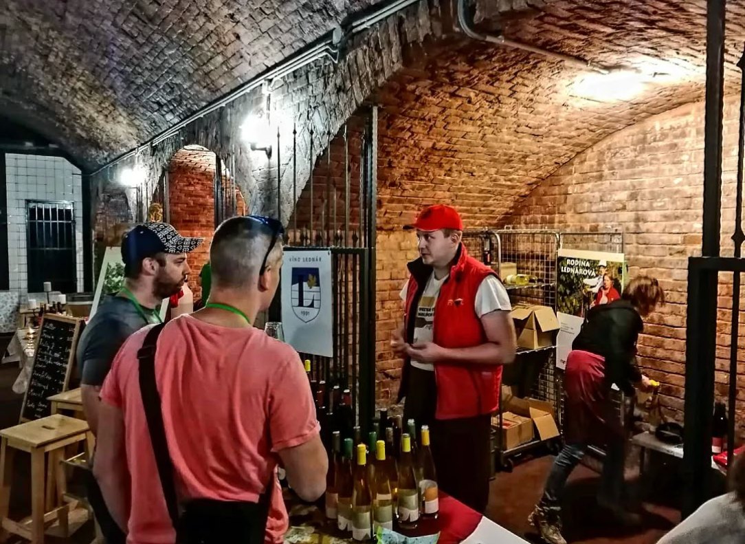 Víno Lednár v historickej pivnici NKD