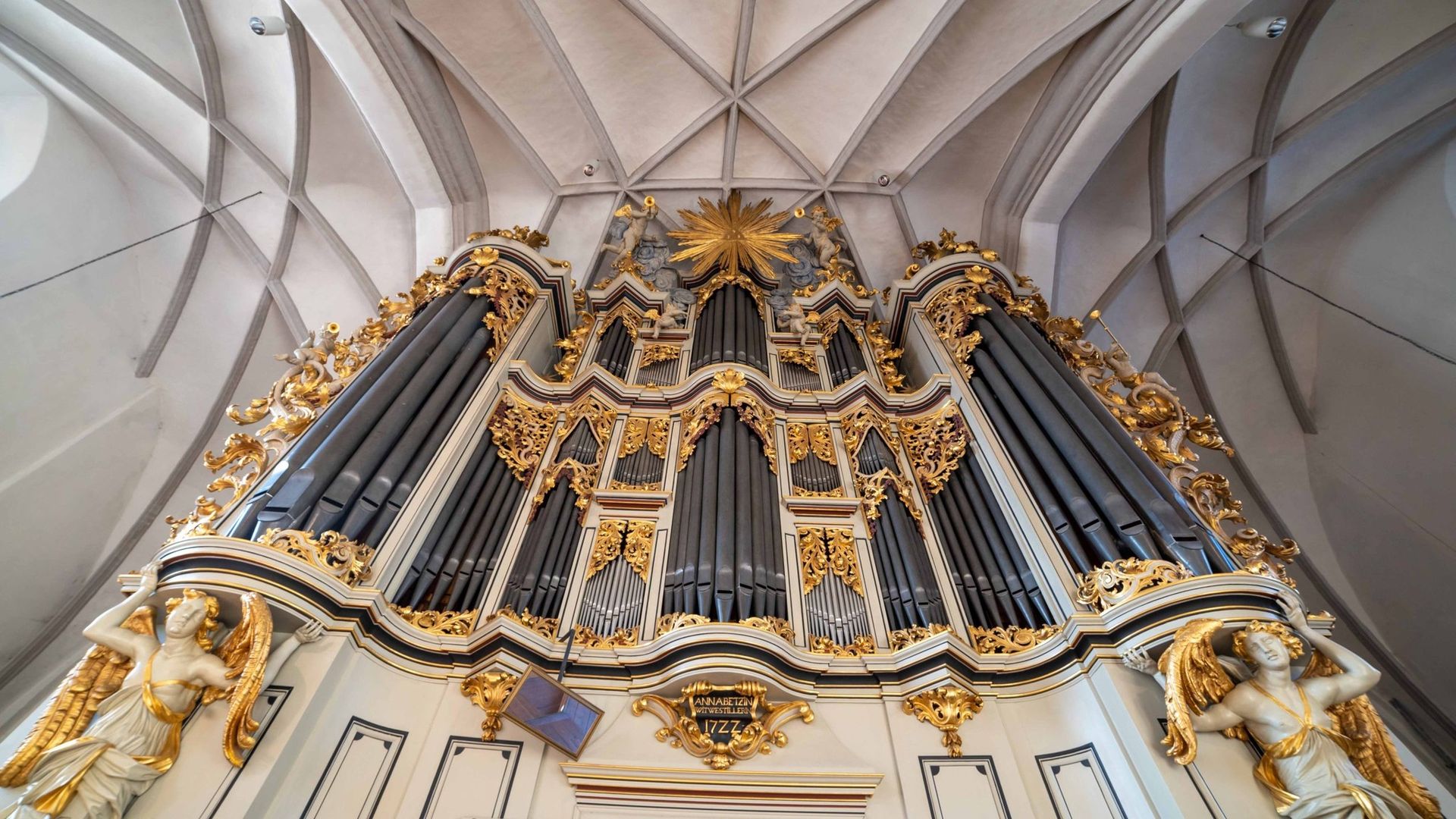 „Bachs Toccata d-Moll – Original oder Fälschung?“