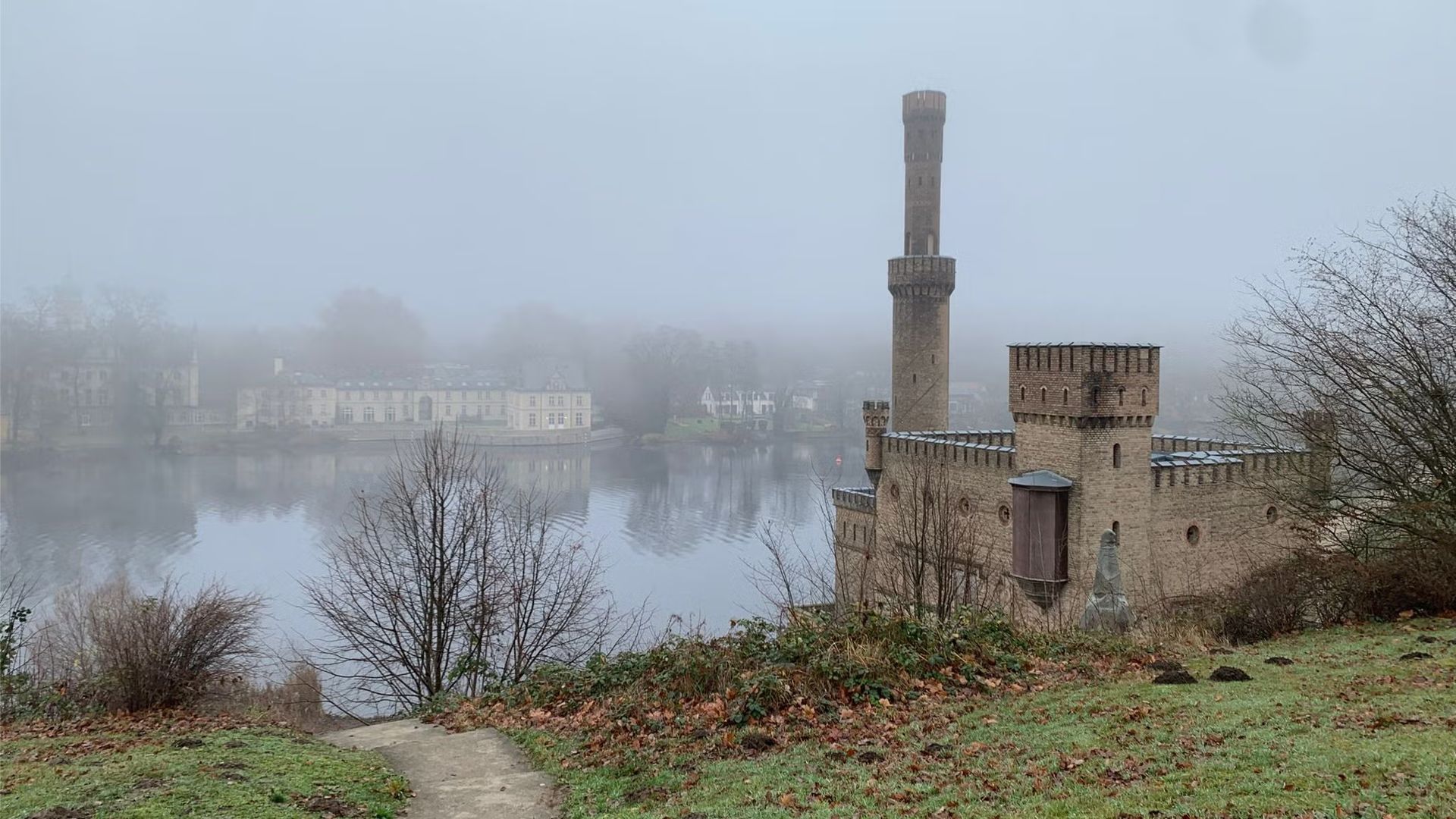 Year-End Pilgrimage from Wannsee to Potsdam (15 km) + Optional Ice Bath