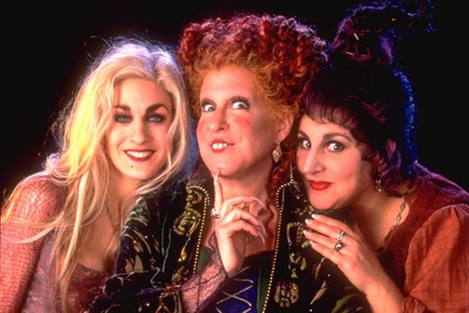 SNAP! Y2K: WITCHES BALL (Costume Contest) – 21+