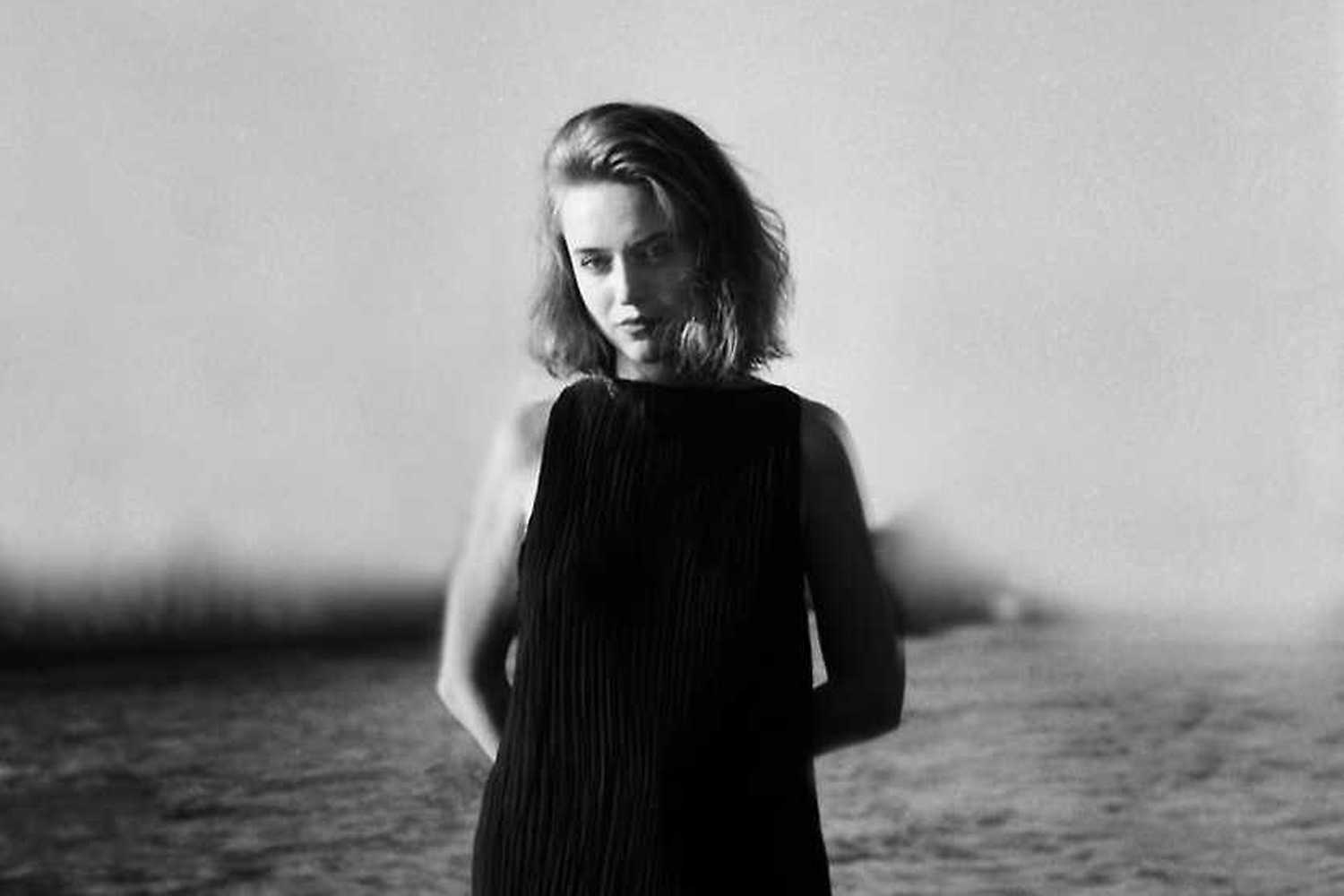 Riviéra III: Ozvěny hlubin (Radio Wave × GHMP)