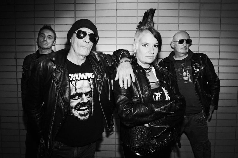 Blut+Eisen-HCPunk/D+Zerfall-Punk/Bln+DJ Basurilla