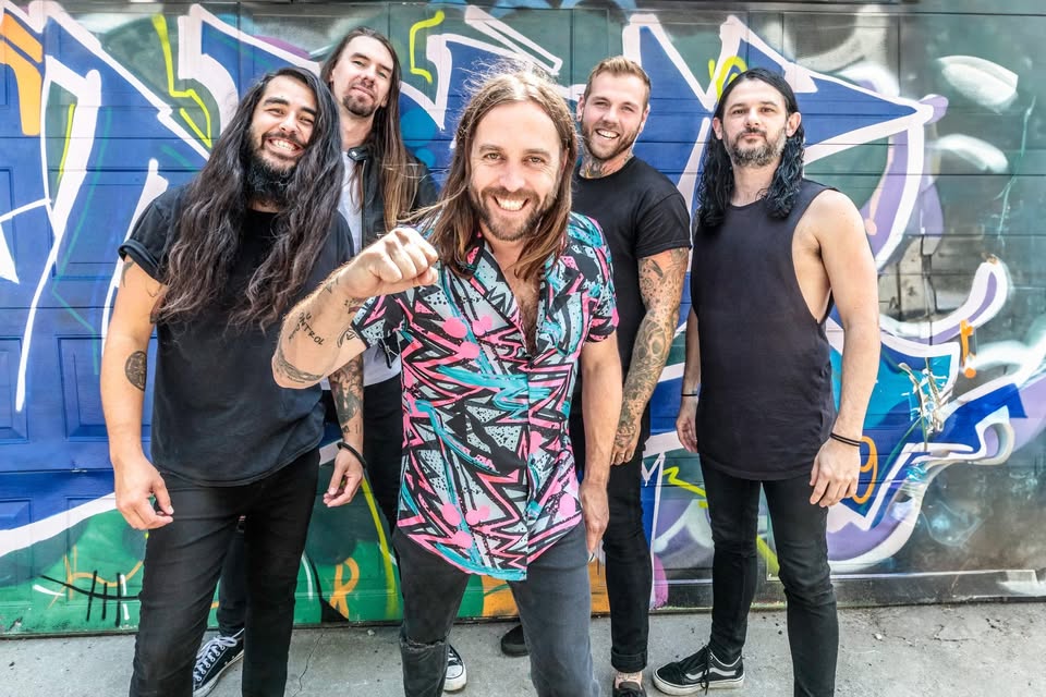 The Lazys & Junkyard Drive - Hot Under The Collar Tour