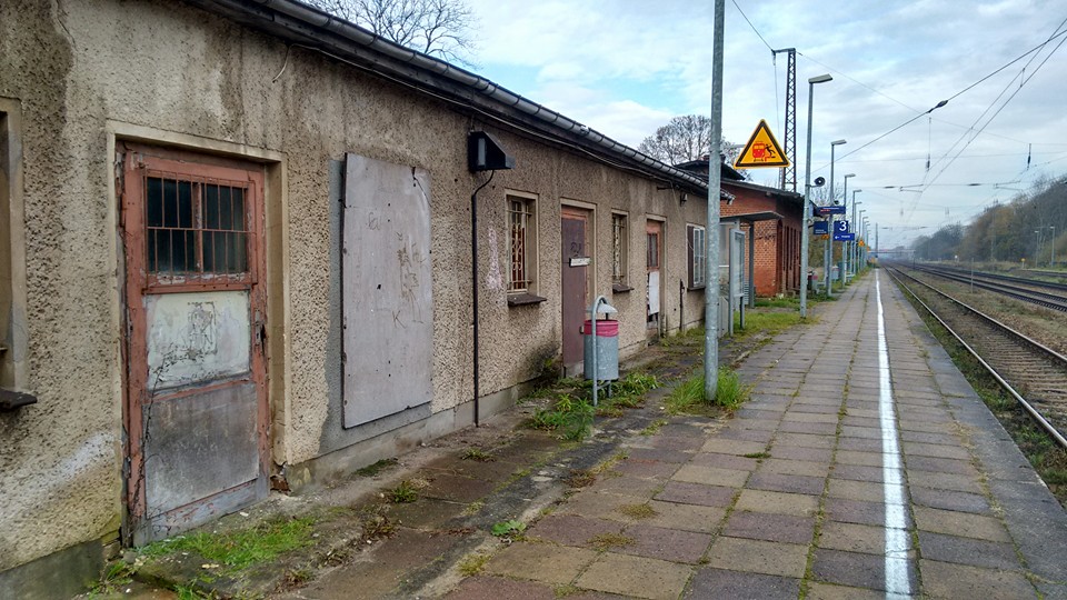 Lesung: Es fährt ein Zug nach Nirgendwo...