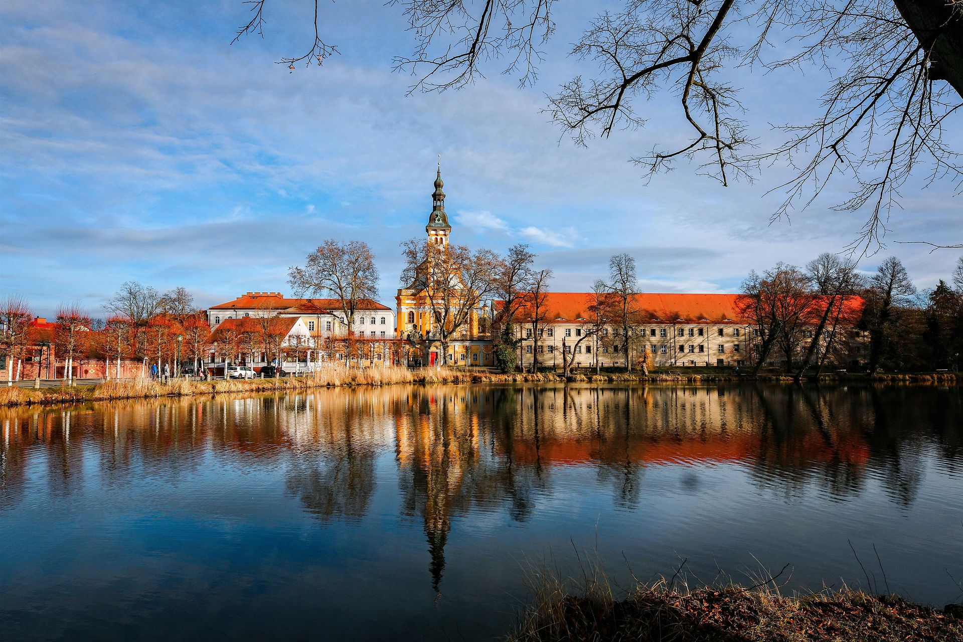 Monastery, Baroque Gardens & Brewery Tour: Neuzelle