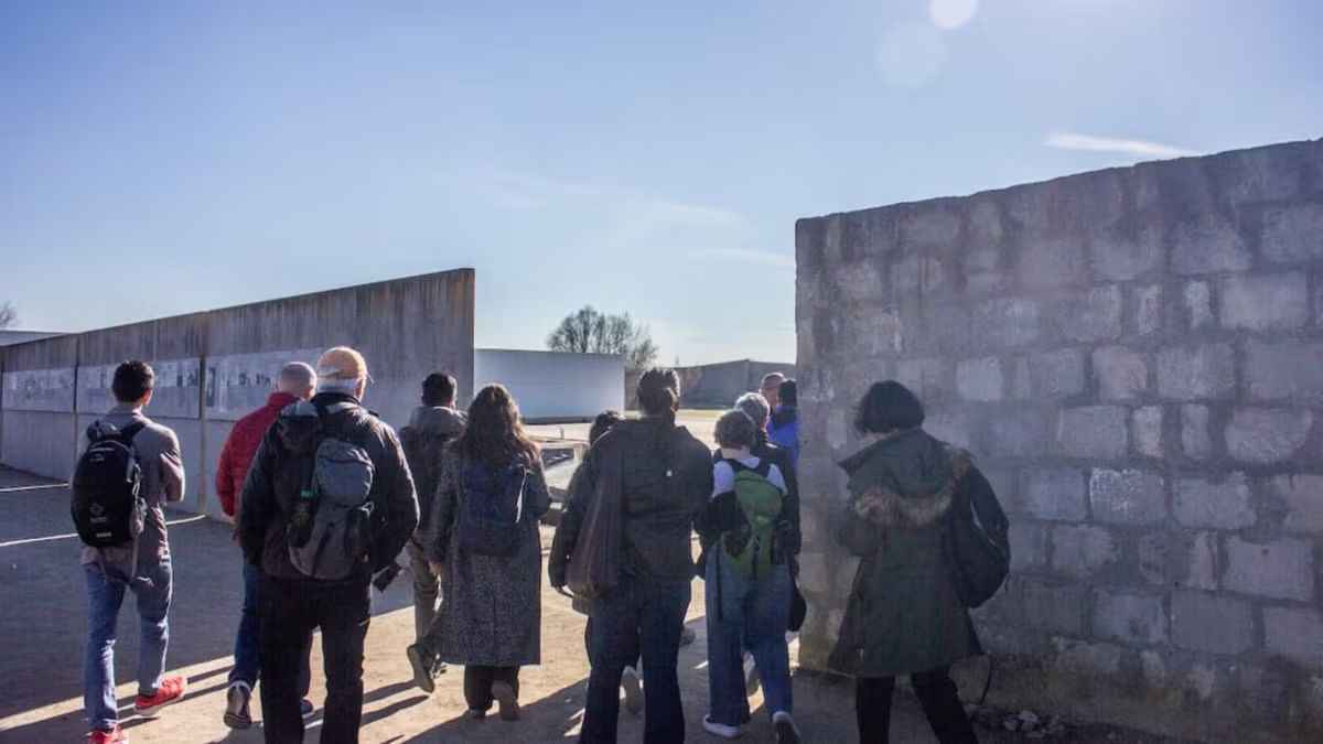The Original Free Walking Tour Berlin (Morning)