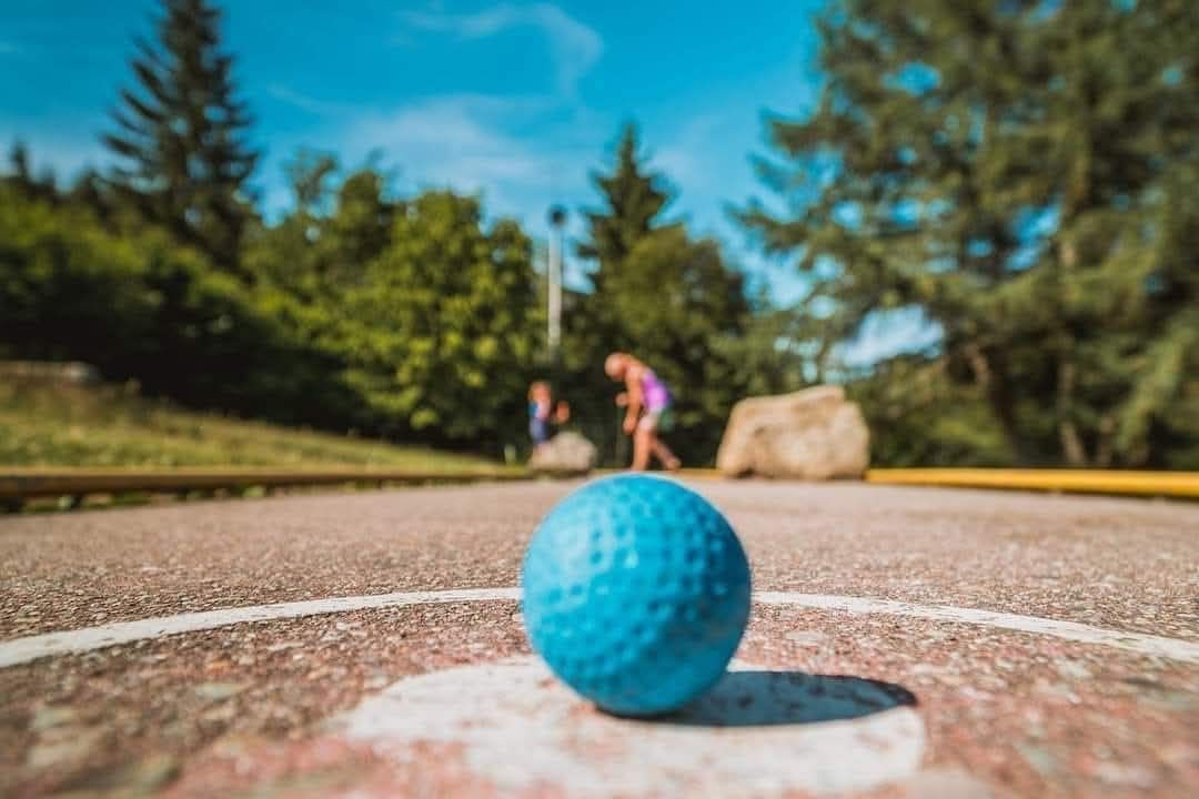 minigolf s multisportkou i bez. (38/40)