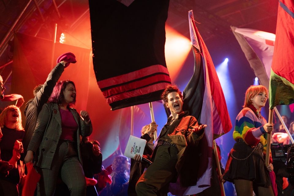 ND Talks: Je divadlo nebezpečné? / Is theatre dangerous? | Pražské křižovatky