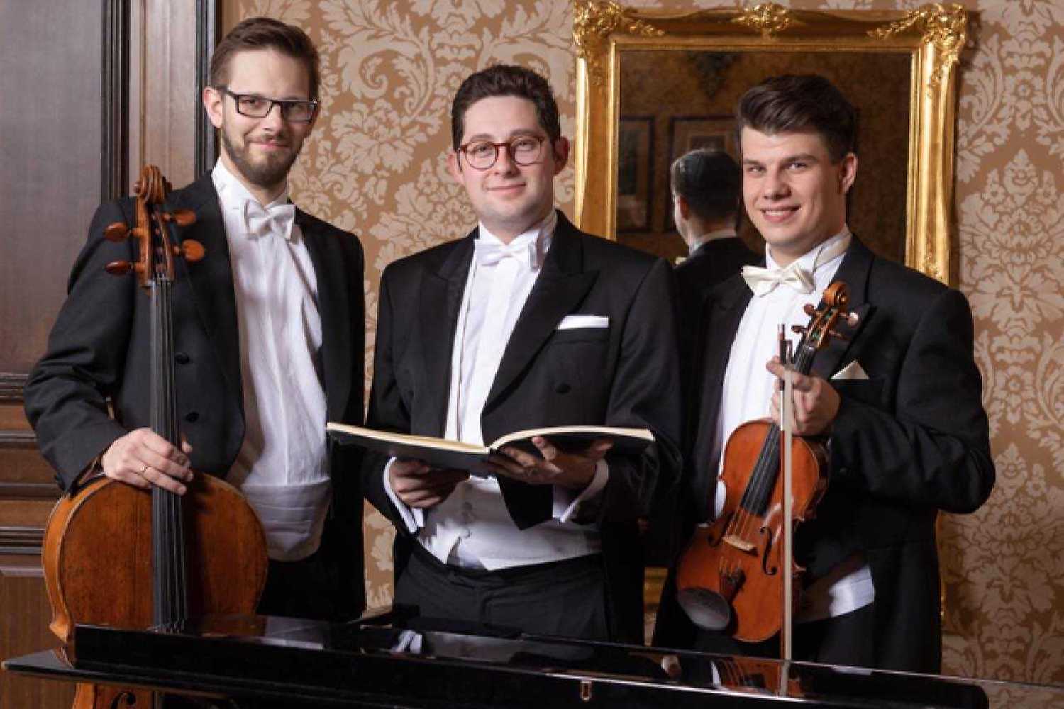 Lobkowicz Trio